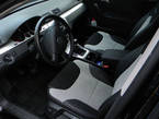 AUTOPOTAHY VW Passat combi 2007   predné sedadlá s nápisom ALCANTARA ORIGINAL PRODUCT MAD
